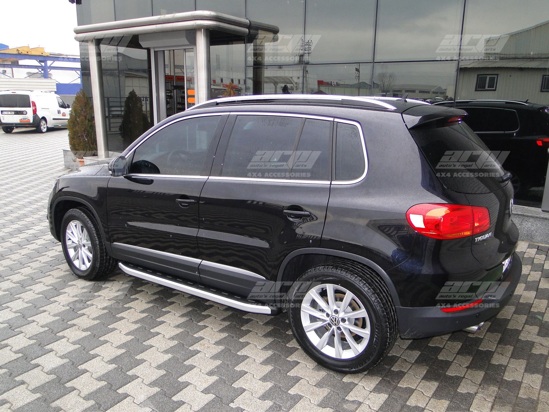 NEWSTAR VOLKSWAGEN TIGUAN